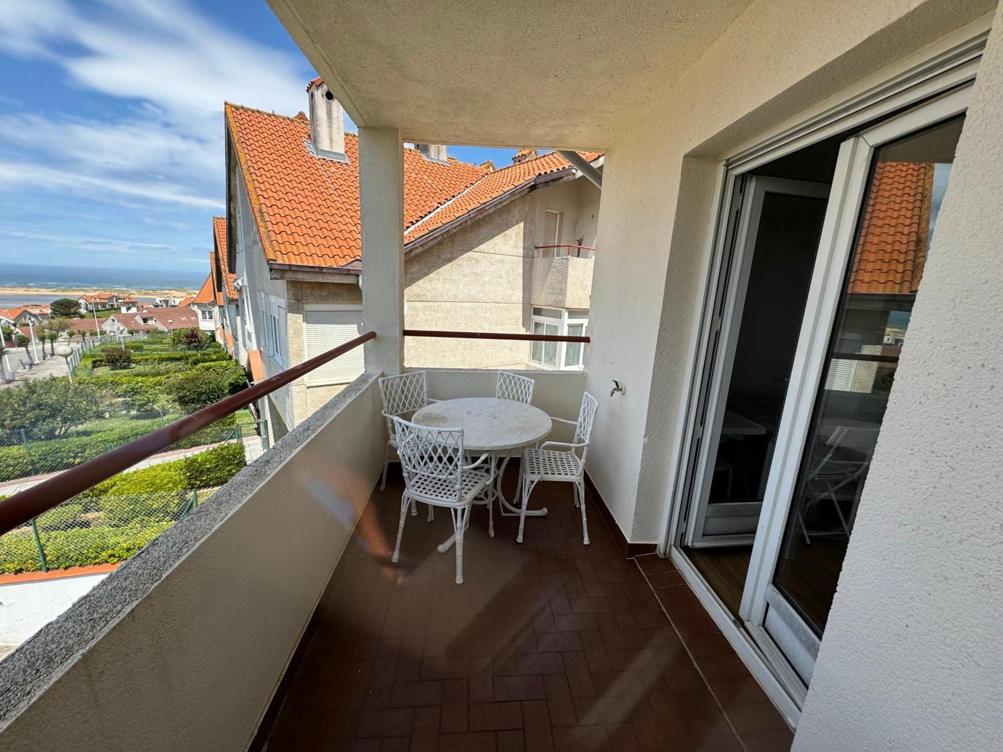 Duplex Con Terraza En Mogro Leilighet Eksteriør bilde