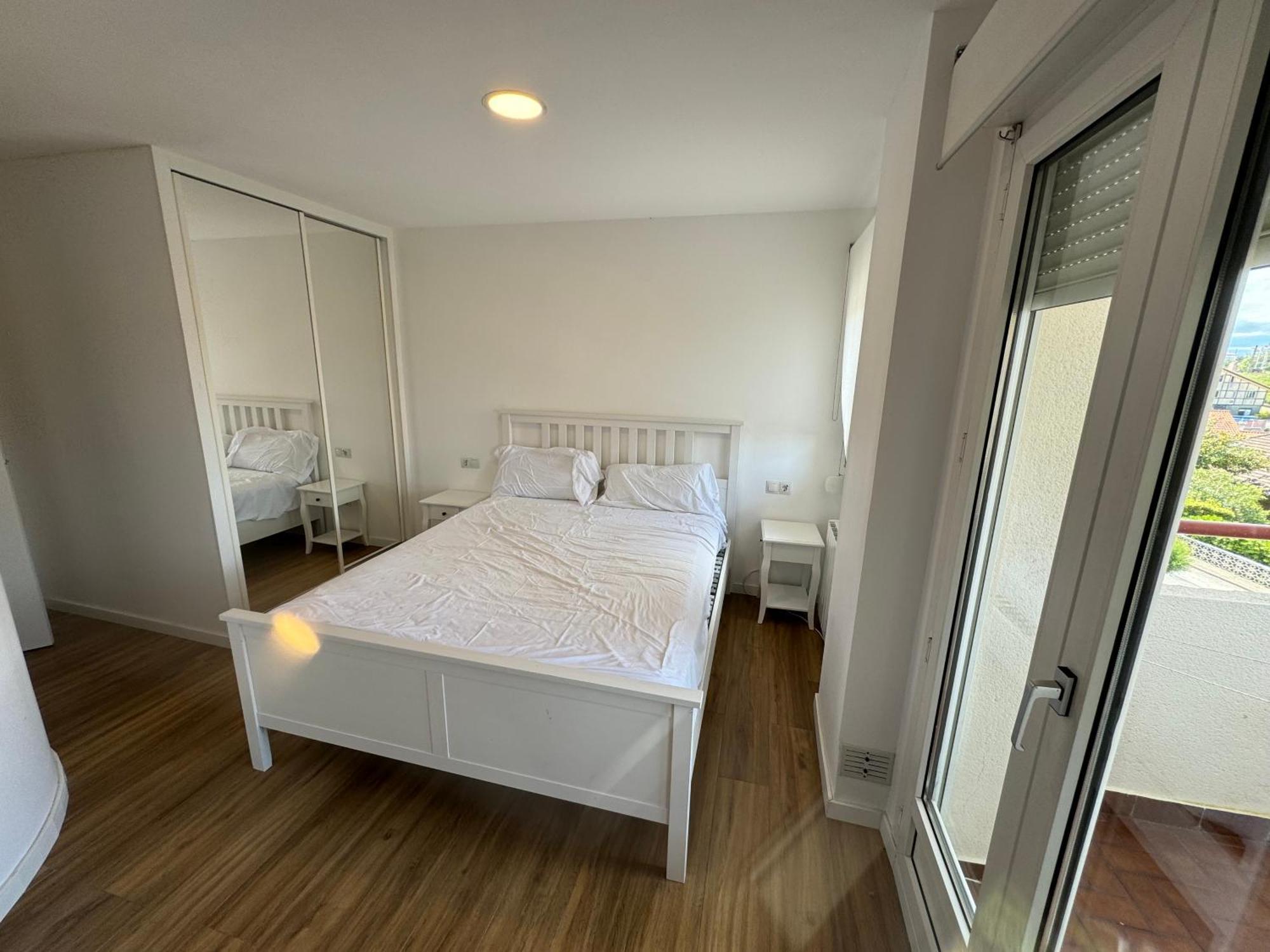 Duplex Con Terraza En Mogro Leilighet Eksteriør bilde